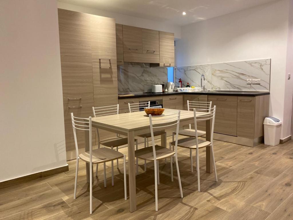 Appartamento Sliema Living Esterno foto